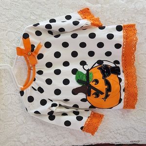 NWOT Never Worn. Rare Edition Polka Dotted Halloween pumpkin top 18M